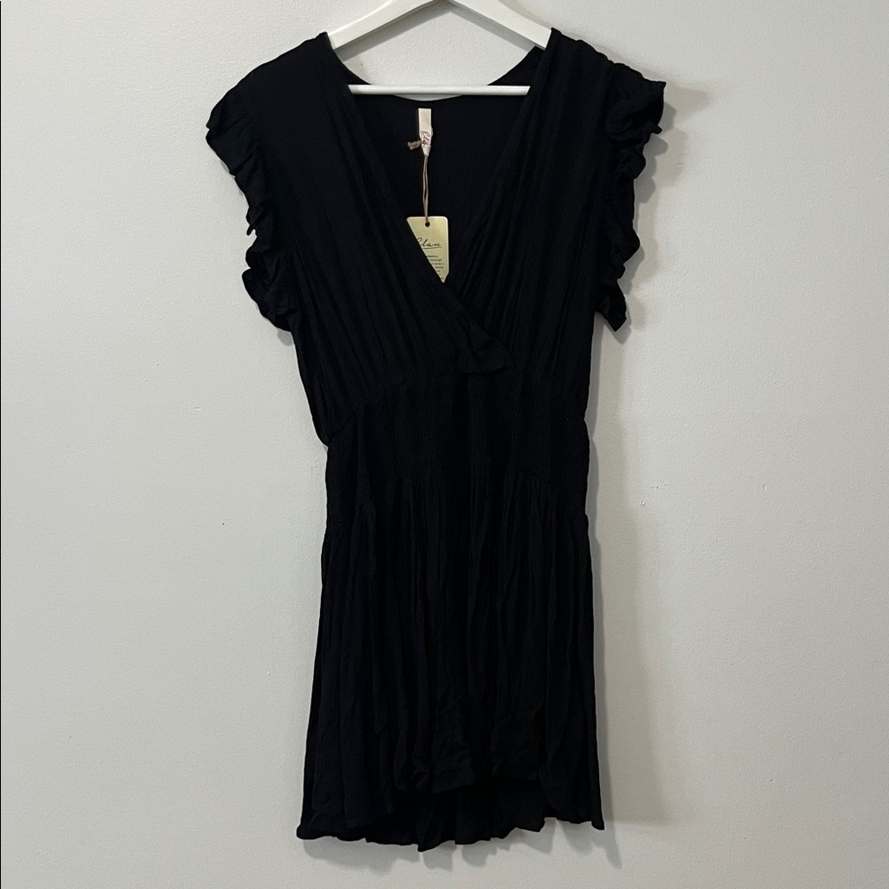 Elan Black Mini Dress with Ruffle Sleeves